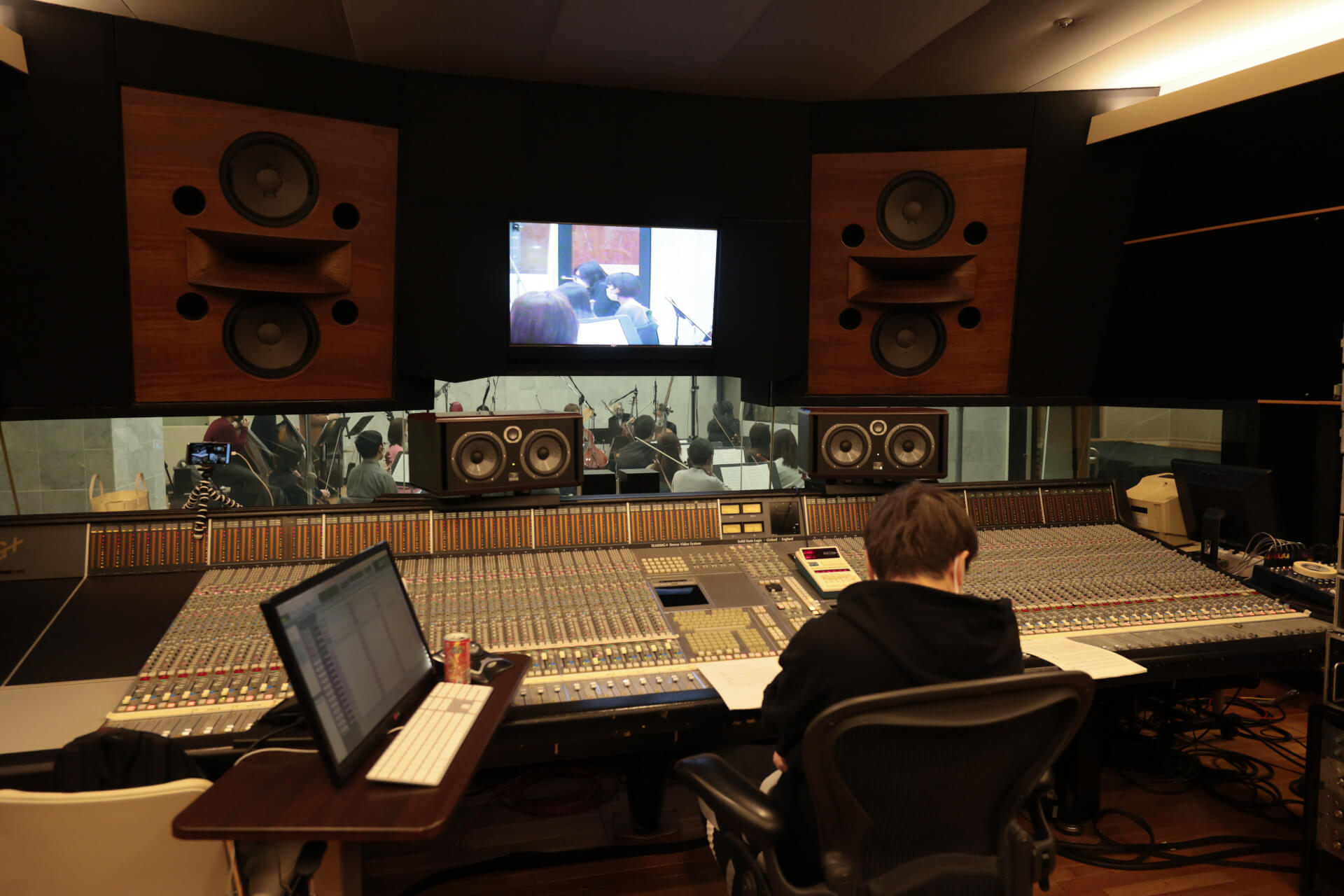 tss-recording-booth